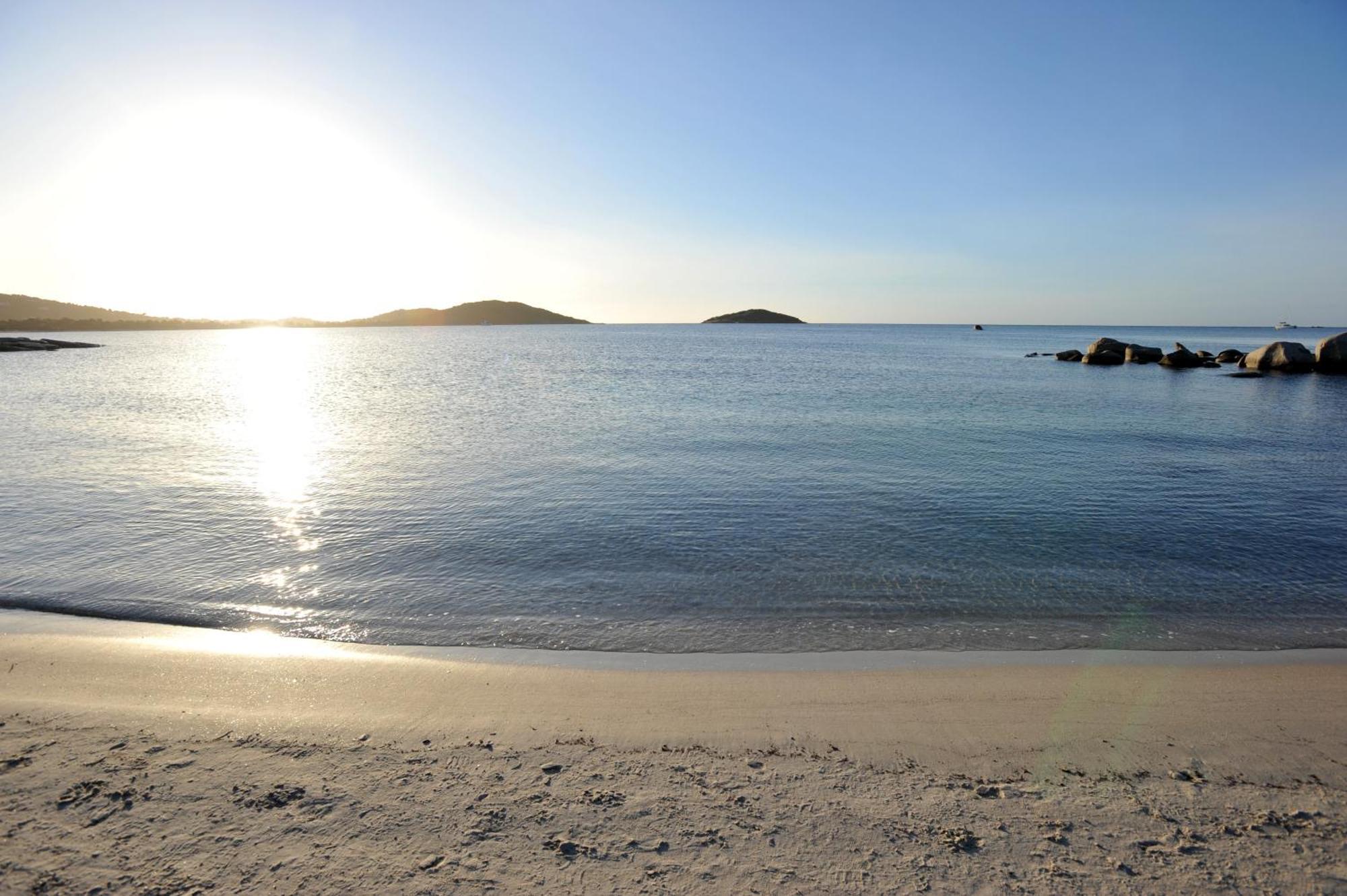 Cala Di Sole Lecci Apartment Порто-Векио Екстериор снимка